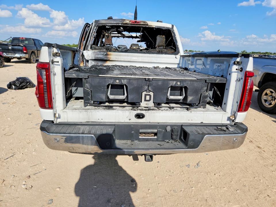 Снимка 6 от търг – 2024 FORD F150 с VIN 1FTFW1P87RKE27199