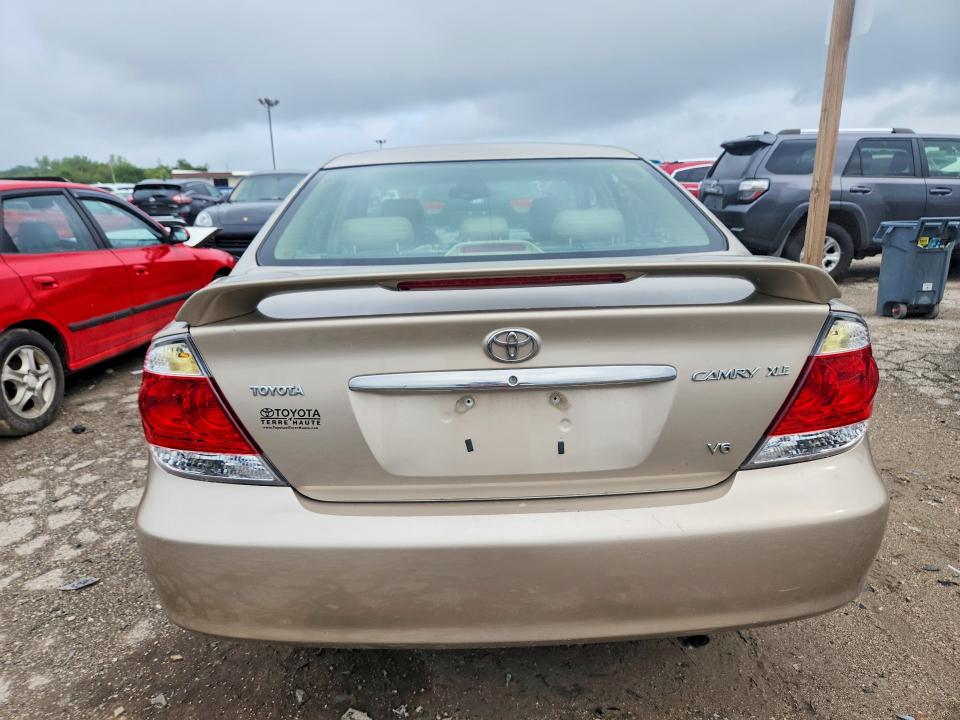 Photo 6 from auction – 2005 TOYOTA CAMRY with VIN 4T1BF30K45U599359