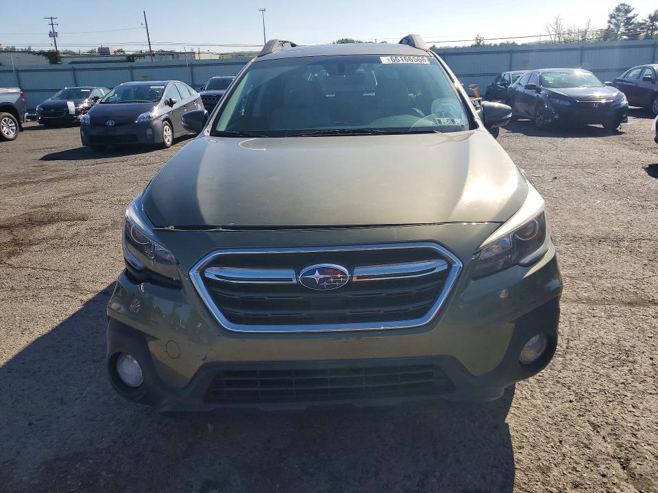 Photo 5 from auction – 2018 SUBARU OUTBACK with VIN 4S4BSAHC4J3234080