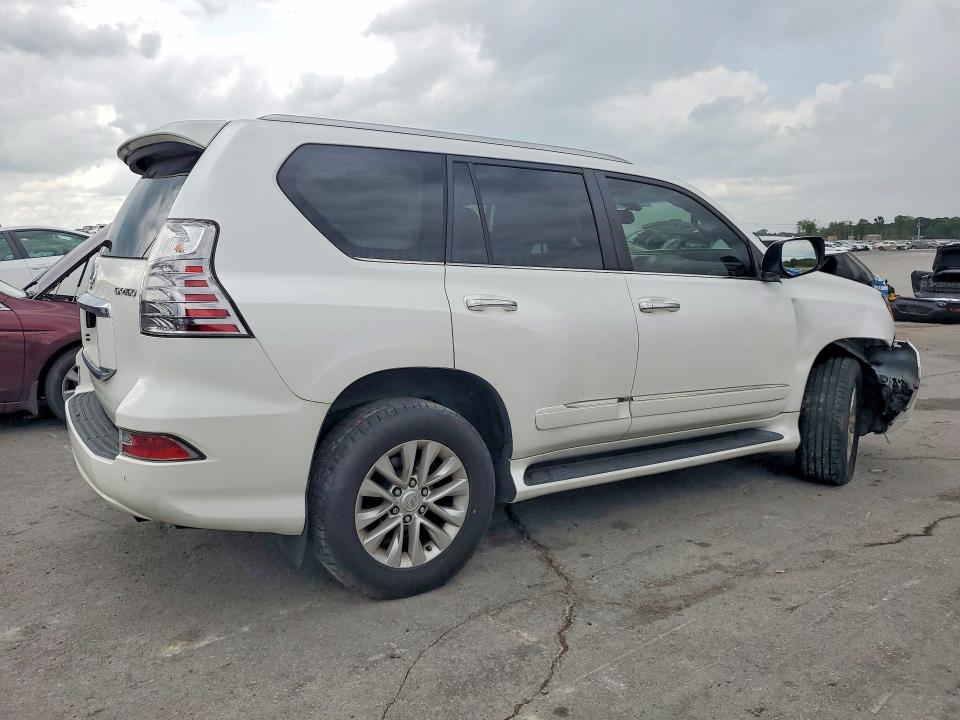Photo 3 from auction – 2016 LEXUS GX with VIN JTJBM7FX8G5141810
