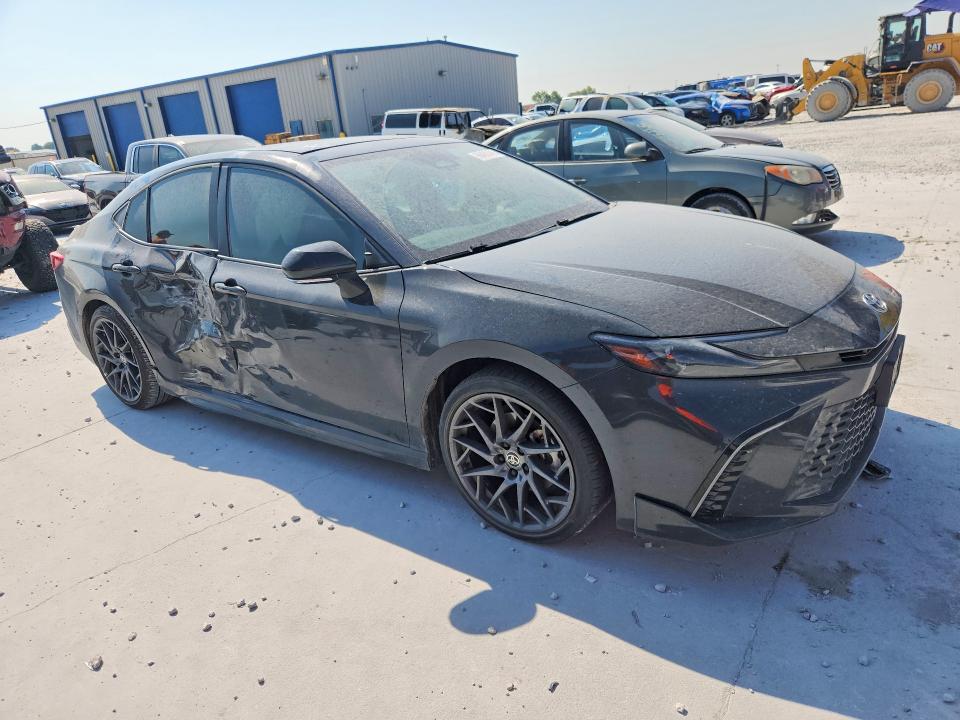 Снимка 4 от търг – 2025 TOYOTA CAMRY с VIN 4T1DAACK1SU047966