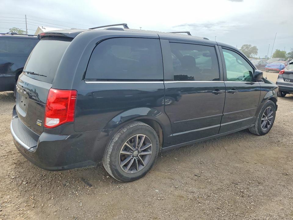 Photo 3 from auction – 2017 DODGE GRAND CARAVAN with VIN 2C4RDGCG1HR697063