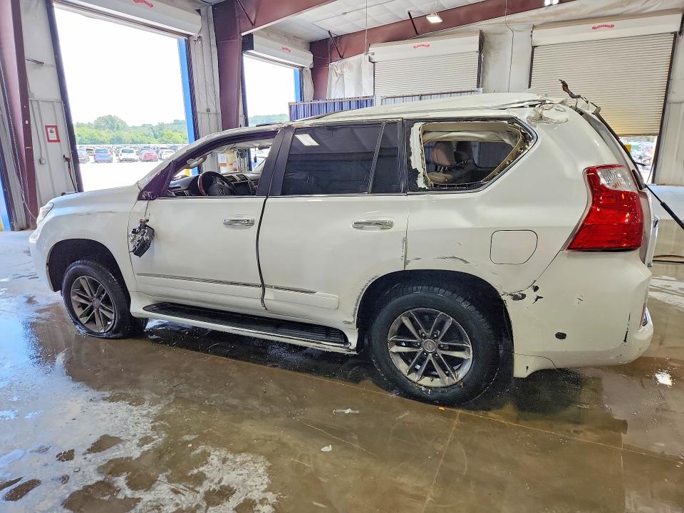 Photo 2 from auction – 2012 LEXUS GX with VIN JTJJM7FX2C5046861