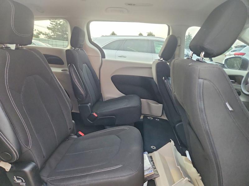 Photo 11 from auction – 2023 CHRYSLER VOYAGER with VIN 2C4RC1CG0PR610557
