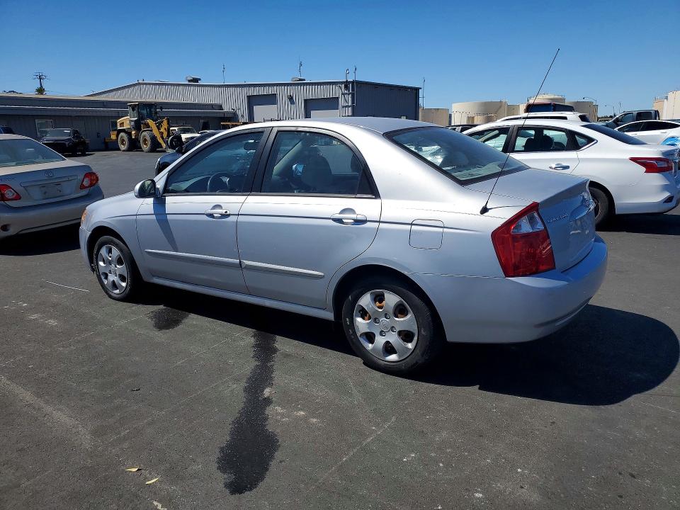 Photo 2 from auction – 2004 KIA SPECTRA with VIN KNAFE122145026127