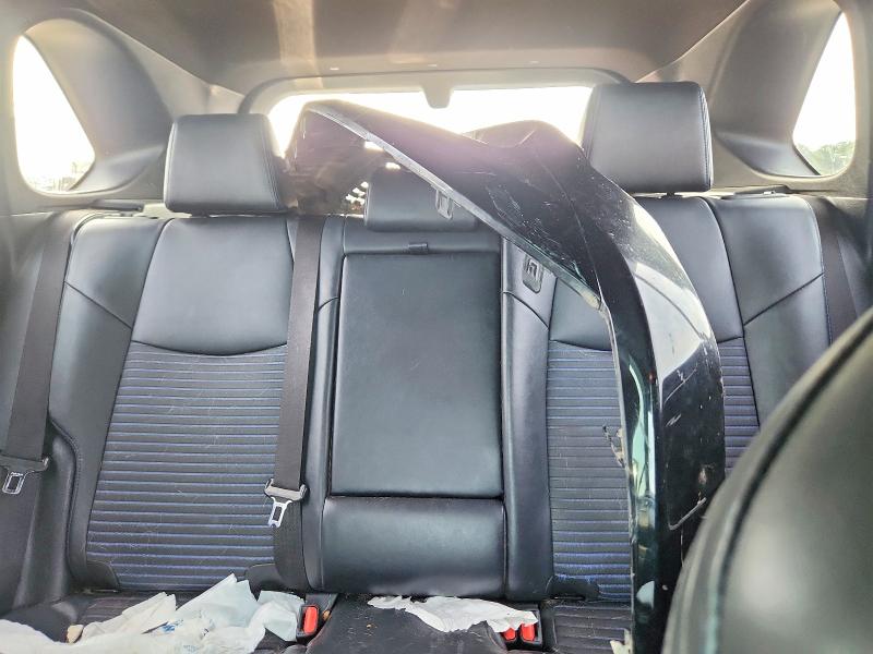 Photo 10 from auction – 2020 TOYOTA RAV4 with VIN JTMEWRFV2LJ036881