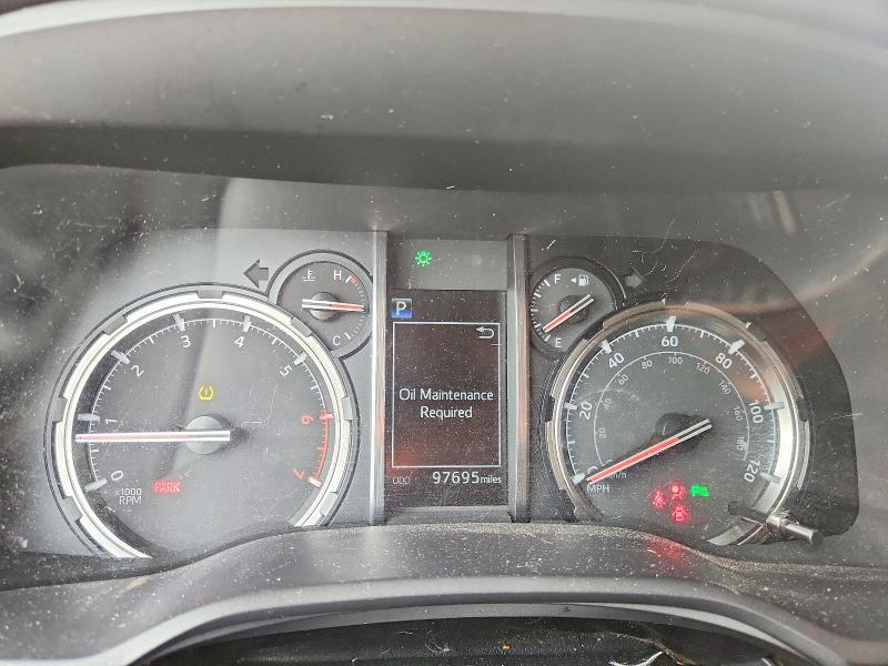 Photo 9 from auction – 2020 TOYOTA 4RUNNER with VIN JTEBU5JR8L5824953