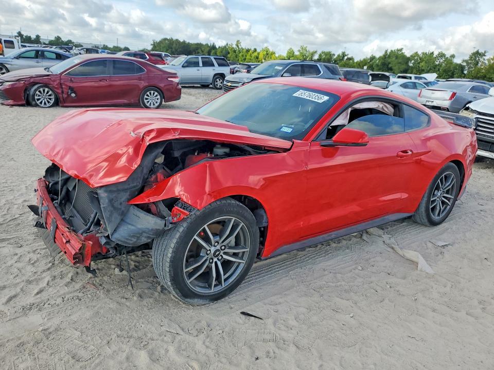 FORD MUSTANG 2016 with VIN 1FA6P8THXG5333184 - Photo from auction