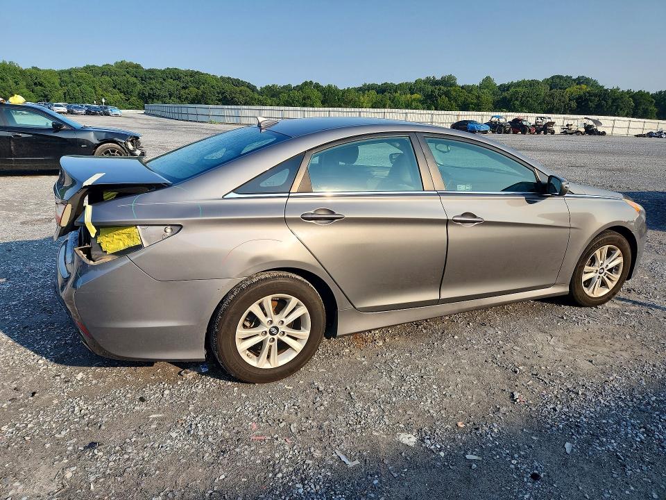 Photo 3 from auction – 2014 HYUNDAI SONATA with VIN 5NPEB4ACXEH941840