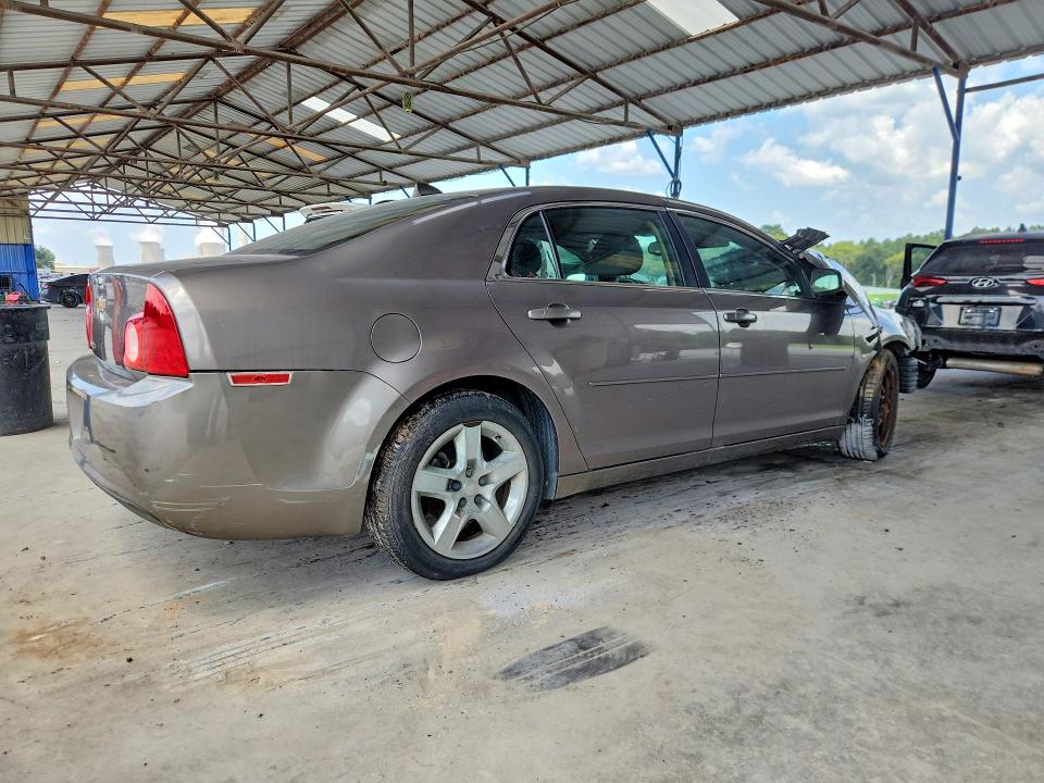 Zdjęcie 3 z aukcji – 2012 CHEVROLET MALIBU z VIN 1G1ZB5E08CF163450