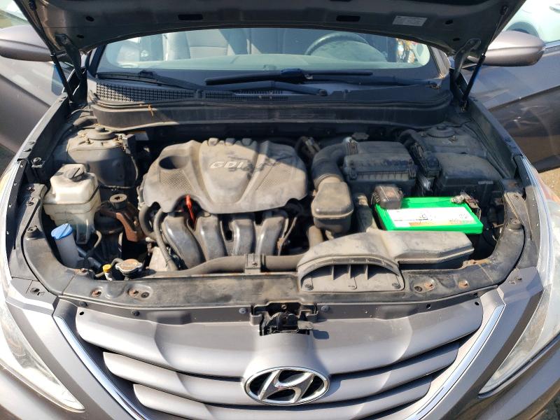 Photo 11 from auction – 2011 HYUNDAI SONATA with VIN 5NPEB4AC6BH033168