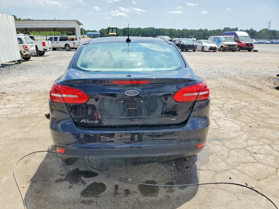 Photo 6 from auction – 2017 FORD FOCUS with VIN 1FADP3F23HL232860