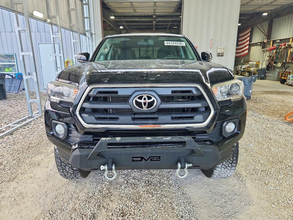 Photo 5 from auction – 2016 TOYOTA TACOMA with VIN 3TMCZ5AN9GM019731