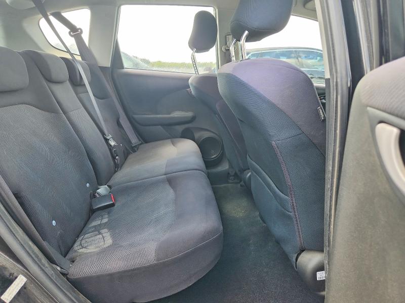 Photo 11 from auction – 2010 HONDA FIT with VIN JHMGE8H47AS018568