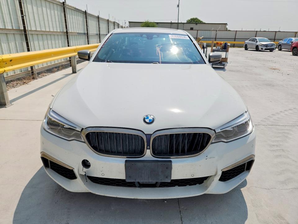 Photo 5 from auction – 2020 BMW M550XI with VIN WBAJS7C08LBN96502