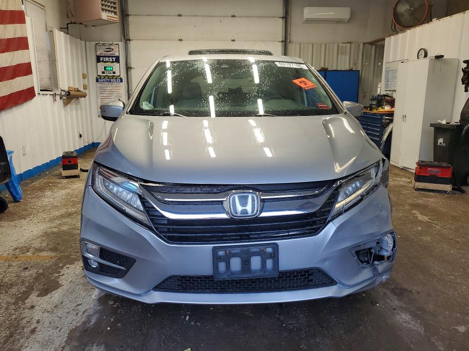 Photo 5 from auction – 2019 HONDA ODYSSEY with VIN 5FNRL6H98KB079717