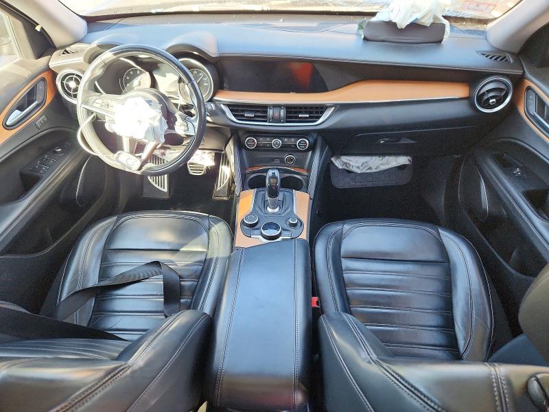 Снимка 8 от търг – 2018 ALFA ROMEO STELVIO с VIN ZASFAKRN2J7C21147