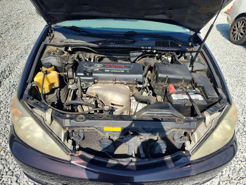 Photo 11 from auction – 2002 TOYOTA CAMRY with VIN JTDBE32K520040085