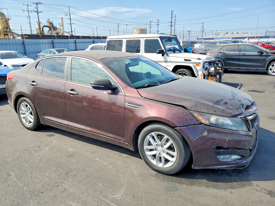 Photo 4 from auction – 2013 KIA OPTIMA with VIN 5XXGM4A74DG129174