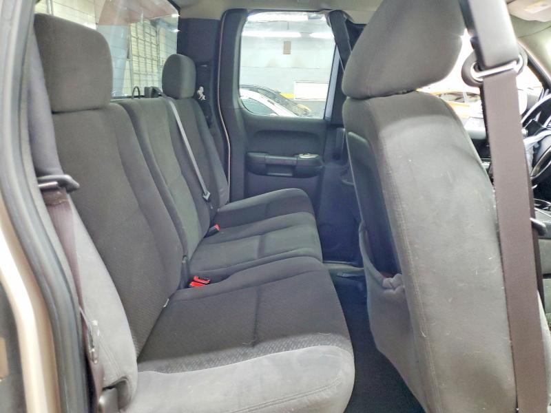 Photo 10 from auction – 2008 CHEVROLET SILVERADO with VIN 1GCEC19C28Z192593