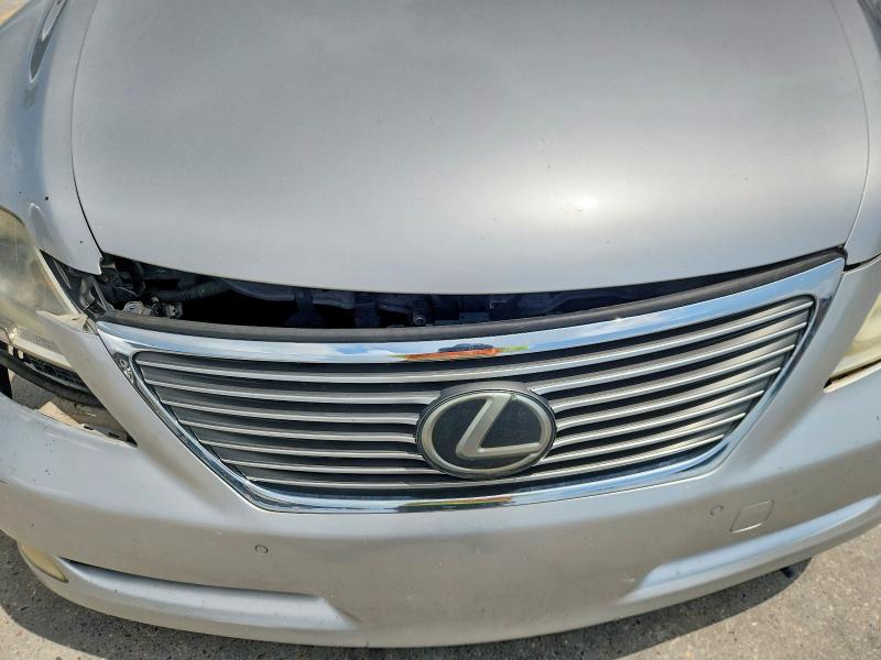 Photo 11 from auction – 2007 LEXUS LS with VIN JTHGL46FX75007705