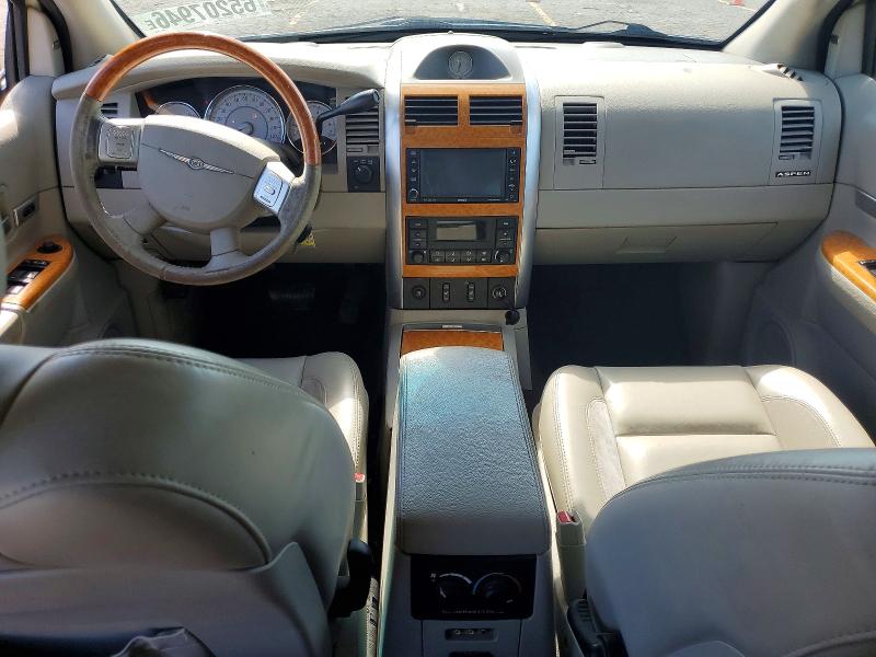 Photo 8 from auction – 2008 CHRYSLER ASPEN with VIN 1A8HW582X8F129546