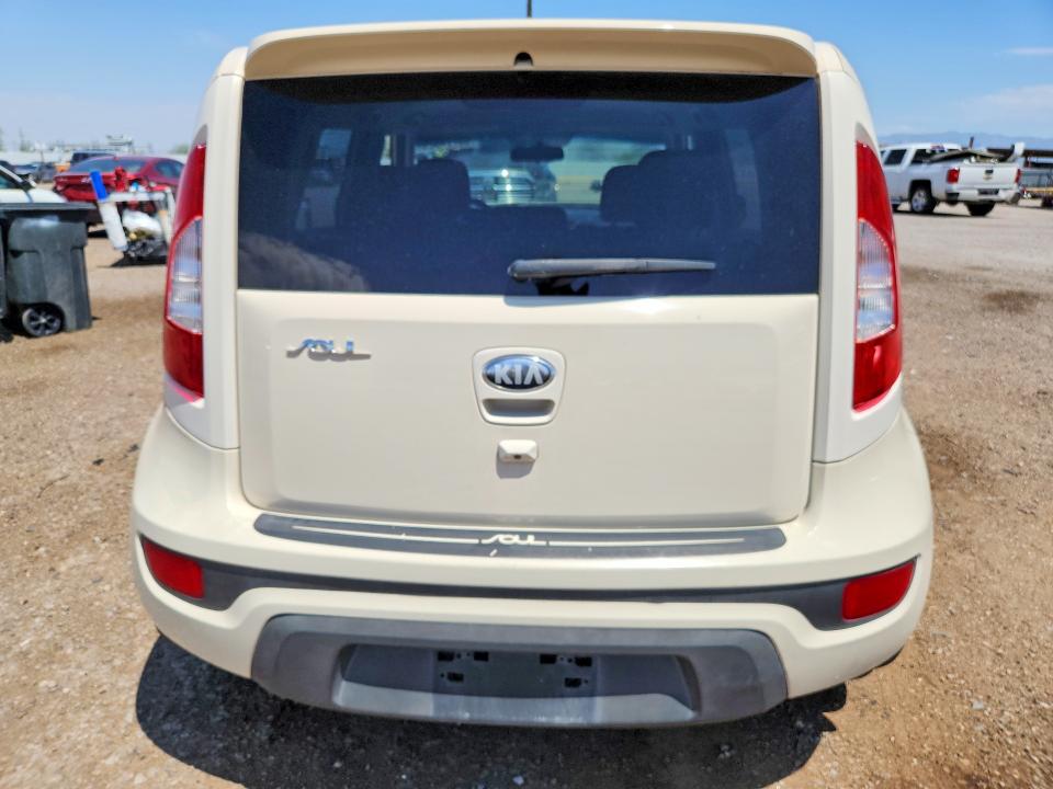 Photo 6 from auction – 2013 KIA SOUL with VIN KNDJT2A6XD7758001