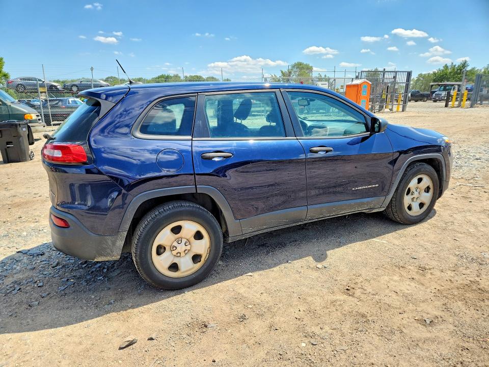 Photo 3 from auction – 2015 JEEP CHEROKEE with VIN 1C4PJLAB5FW732658