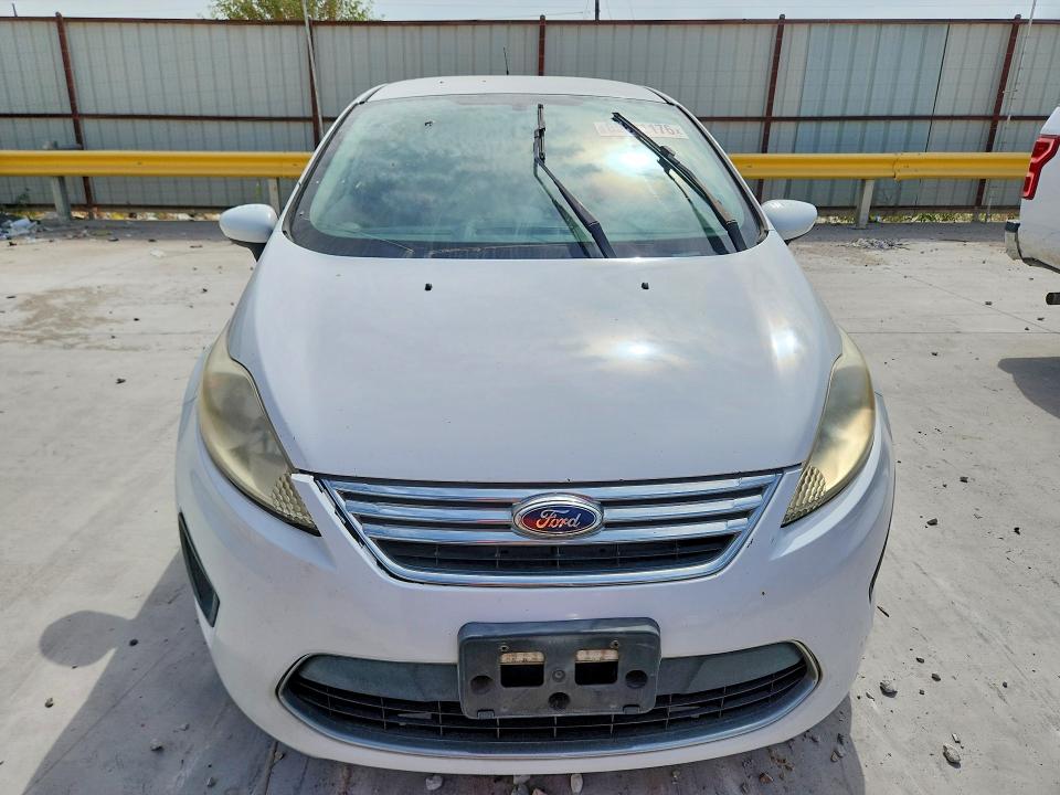 Foto 5 de la subasta – 2011 FORD FIESTA con VIN 3FADP4BJ7BM108406