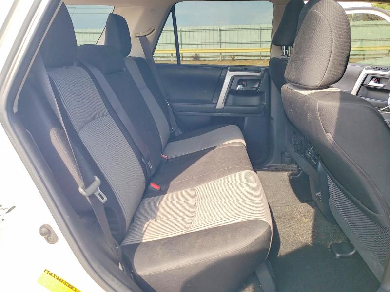 Photo 11 from auction – 2022 TOYOTA 4RUNNER with VIN JTEEU5JR8N5269907