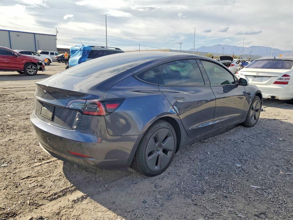 صورة رقم 3 من المزاد - 2021 TESLA MODEL 3 مع VIN 5YJ3E1EA3MF096378