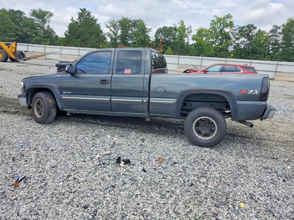 Photo 2 from auction – 2002 CHEVROLET SILVERADO with VIN 2GCEK19T521390958
