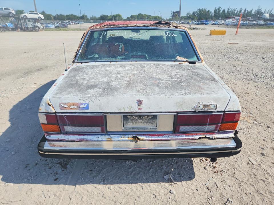 Photo 6 from auction – 1989 ROLLS-ROYCE SILVER SPUR with VIN SCAZN02A2KCX25719