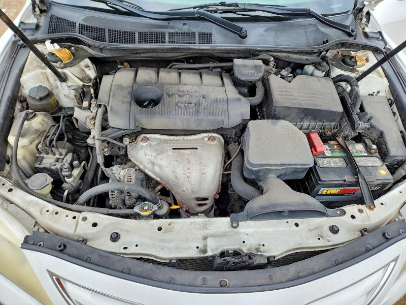 Photo 11 from auction – 2011 TOYOTA CAMRY with VIN 4T4BF3EKXBR176862