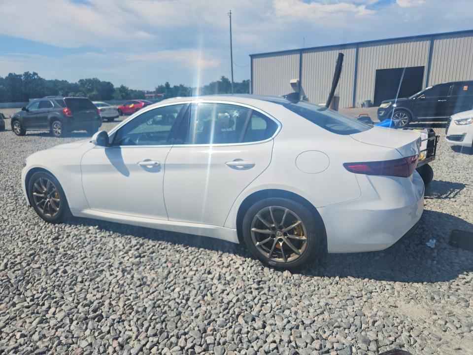 Photo 2 from auction – 2018 ALFA ROMEO GIULIA with VIN ZARFAEBN2J7590021