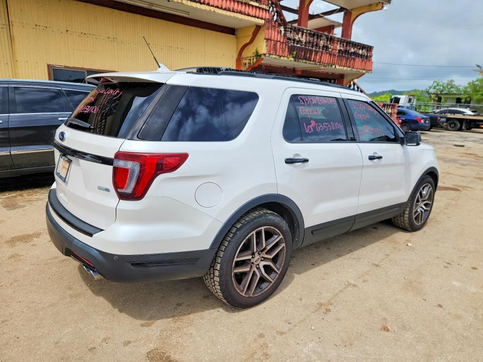 Photo 3 from auction – 2018 FORD EXPLORER with VIN 1FM5K8GT1JGA56807