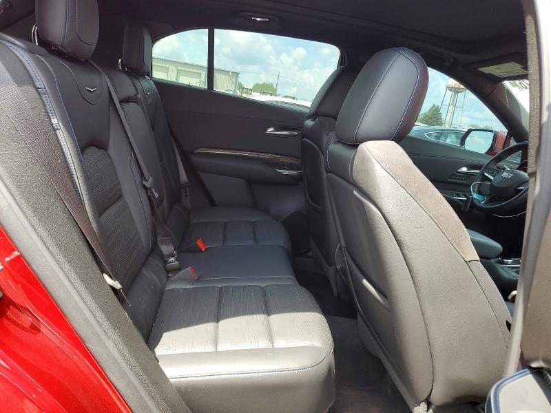 Photo 11 from auction – 2024 CADILLAC XT4 with VIN 1GYFZER4XRF140385