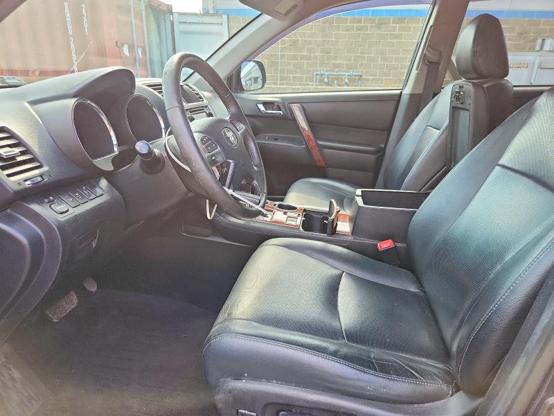 Photo 7 from auction – 2013 TOYOTA HIGHLANDER with VIN 5TDDK3EHXDS202035