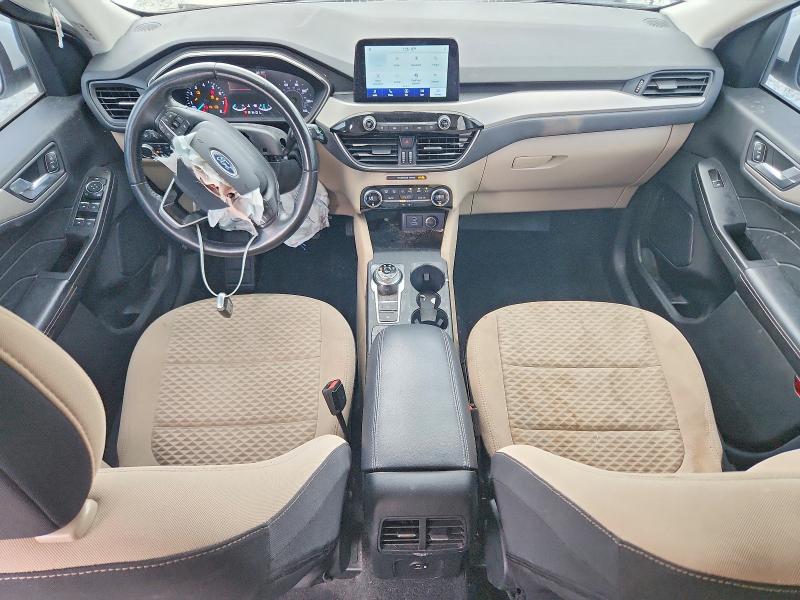 Photo 8 from auction – 2021 FORD ESCAPE with VIN 1FMCU0G67MUA36080