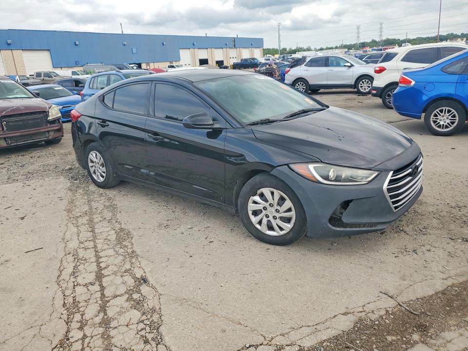Photo 4 from auction – 2017 HYUNDAI ELANTRA with VIN 5NPD74LF9HH139742