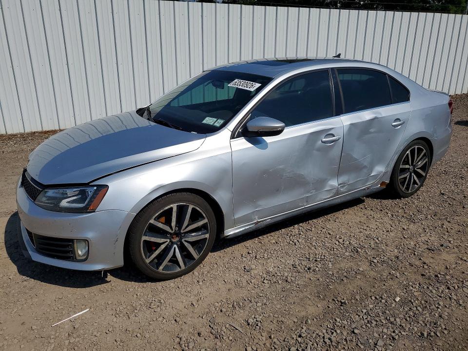 VOLKSWAGEN JETTA 2014 with VIN 3VW4S7AJ4EM211568 - Photo from auction