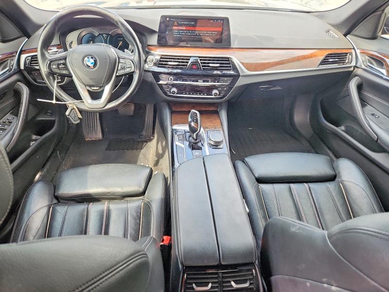 Photo 8 from auction – 2018 BMW 530 with VIN WBAJA7C55JWC74701
