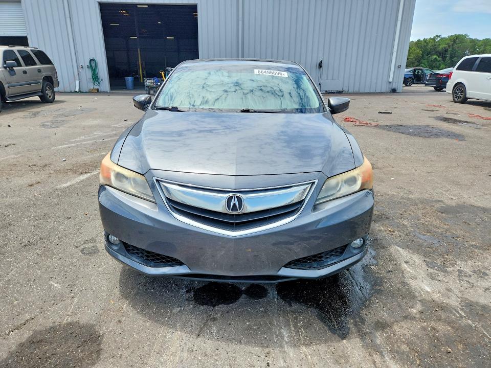 Photo 5 from auction – 2013 ACURA ILX with VIN 19VDE1F72DE002027