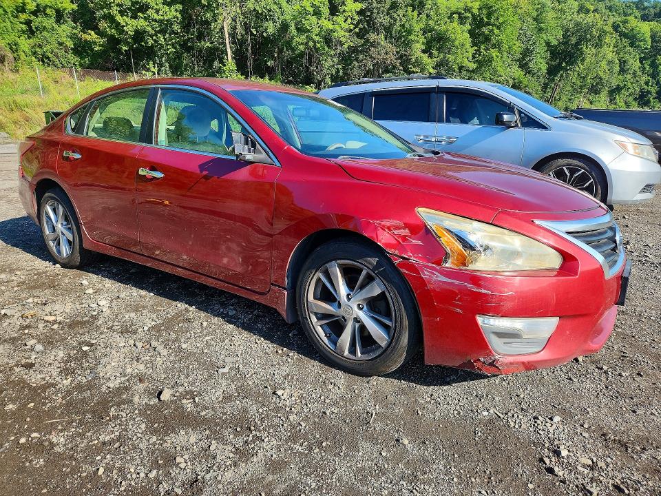 Photo 4 from auction – 2013 NISSAN ALTIMA with VIN 1N4AL3AP4DC143844