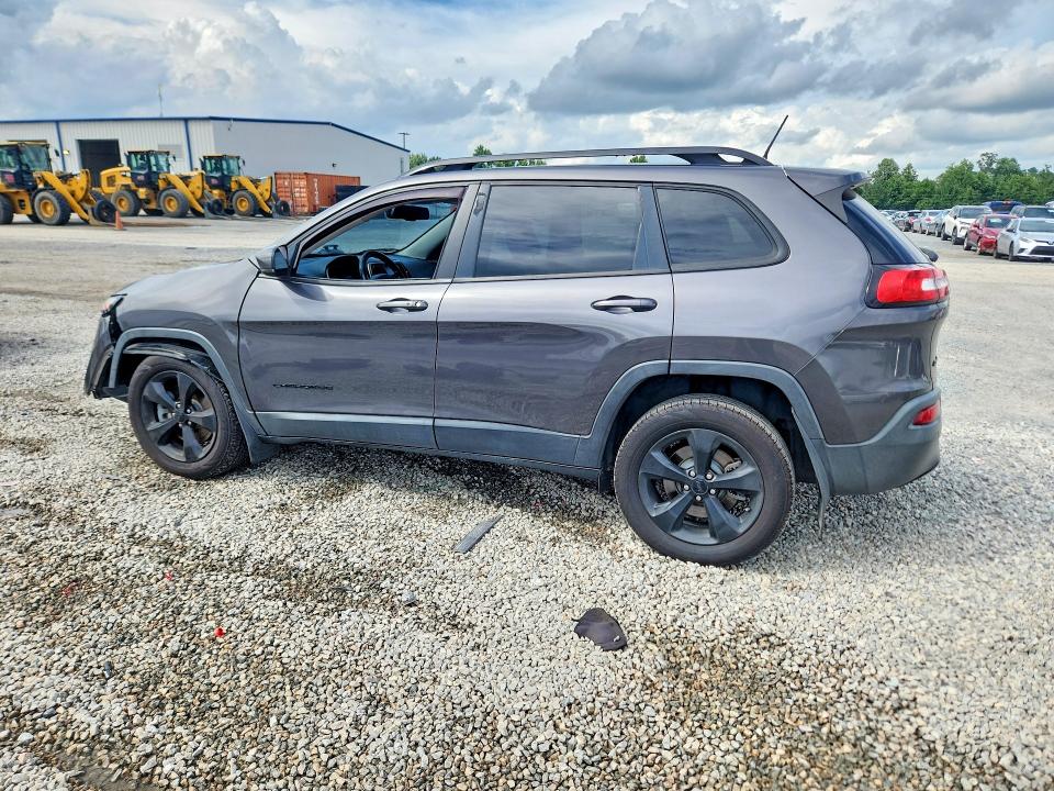 Photo 2 from auction – 2018 JEEP CHEROKEE with VIN 1C4PJMDB5JD599180