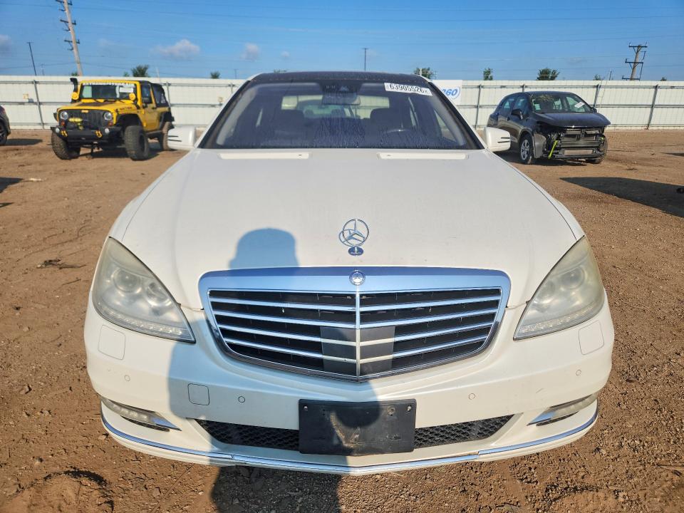 Photo 5 from auction – 2012 MERCEDES-BENZ S with VIN WDDNG8DB0CA420499