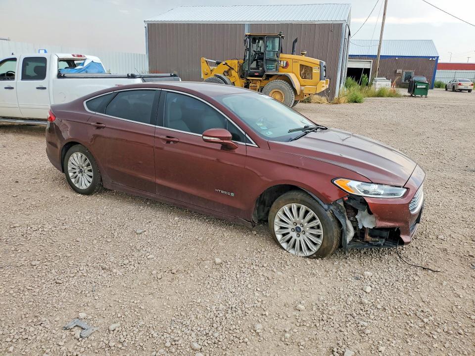 Zdjęcie 4 z aukcji – 2015 FORD FUSION z VIN 3FA6P0LU5FR310874