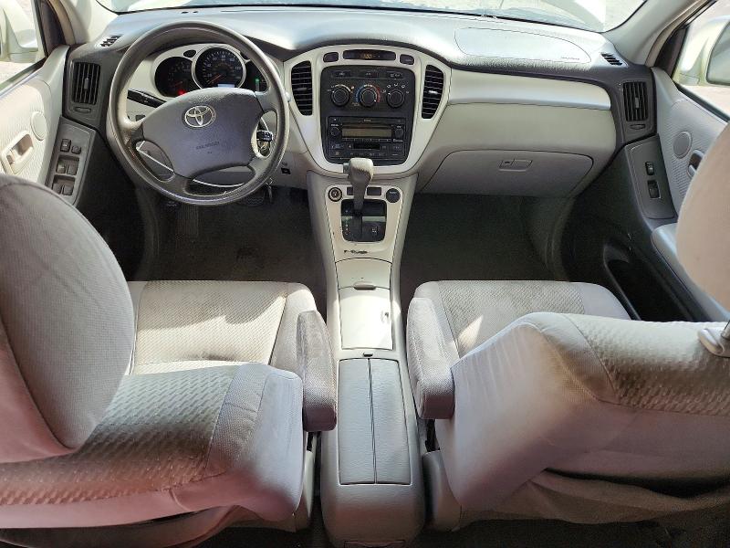 Photo 8 from auction – 2005 TOYOTA HIGHLANDER with VIN JTEGD21A750120256