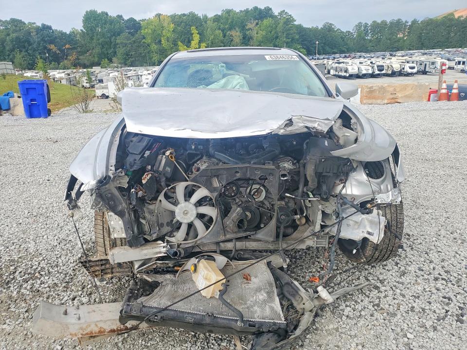 Photo 5 from auction – 2014 LEXUS LS with VIN JTHBL5EF1E5126211