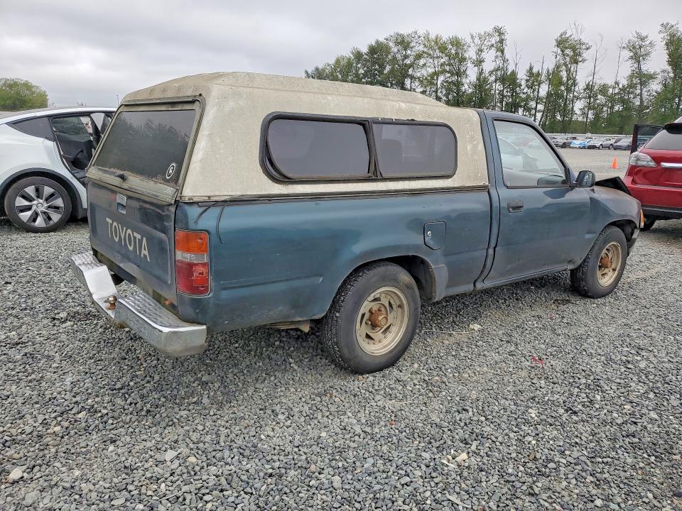 Photo 3 from auction – 1995 TOYOTA PICKUP with VIN JT4RN81A6S5207996